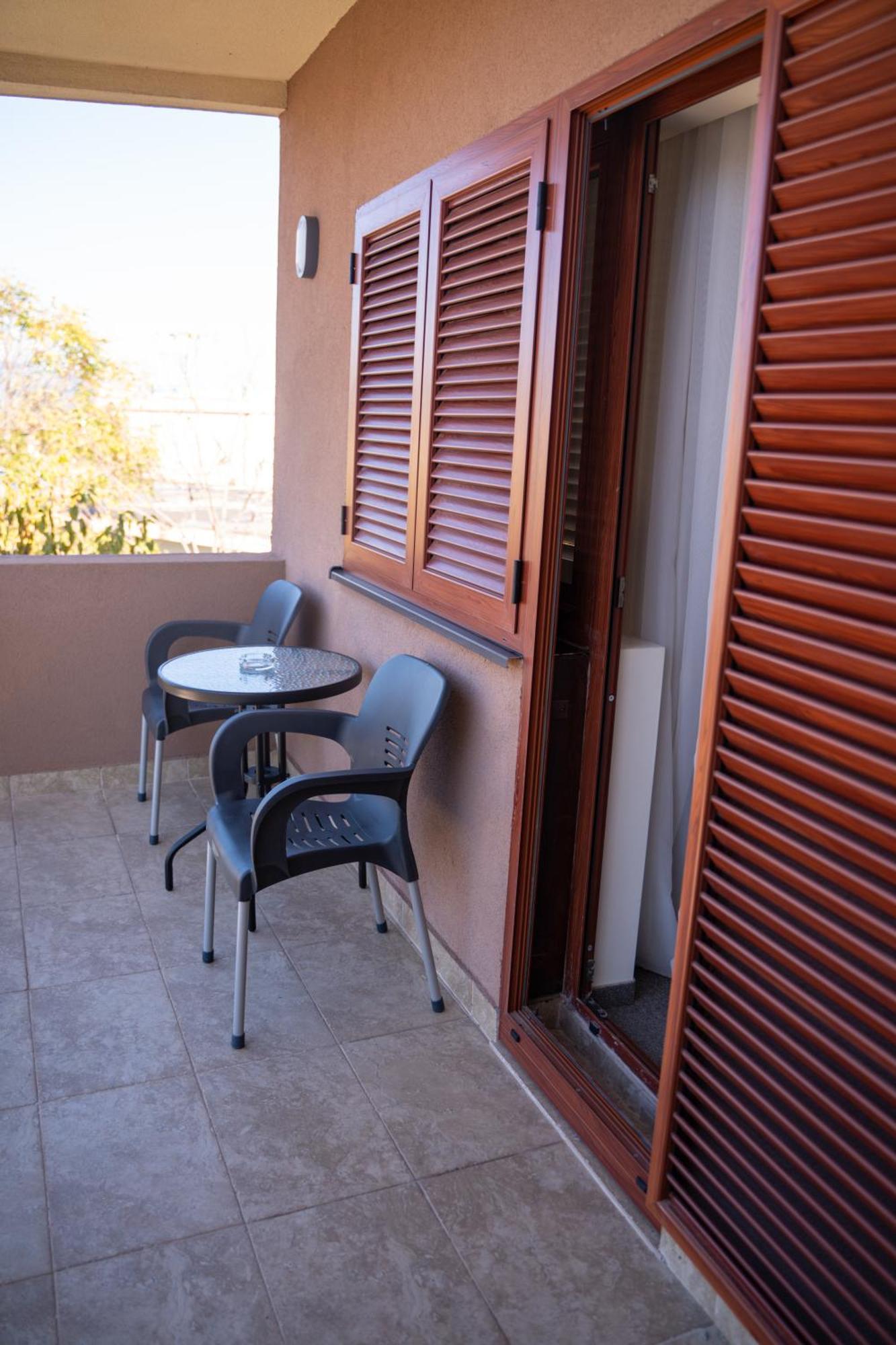 Motel Zeta Lux Mitrovici  外观 照片