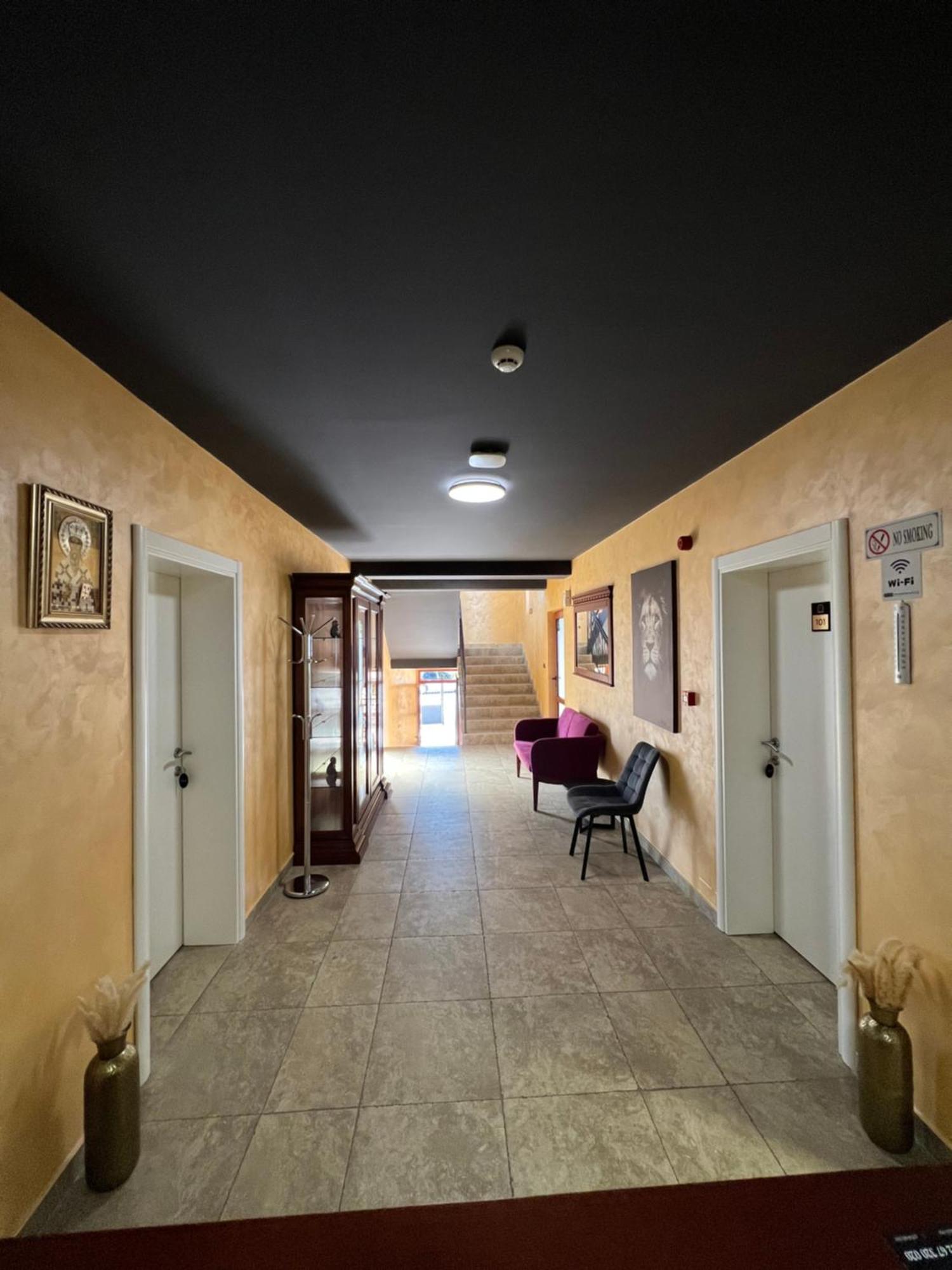 Motel Zeta Lux Mitrovici  外观 照片