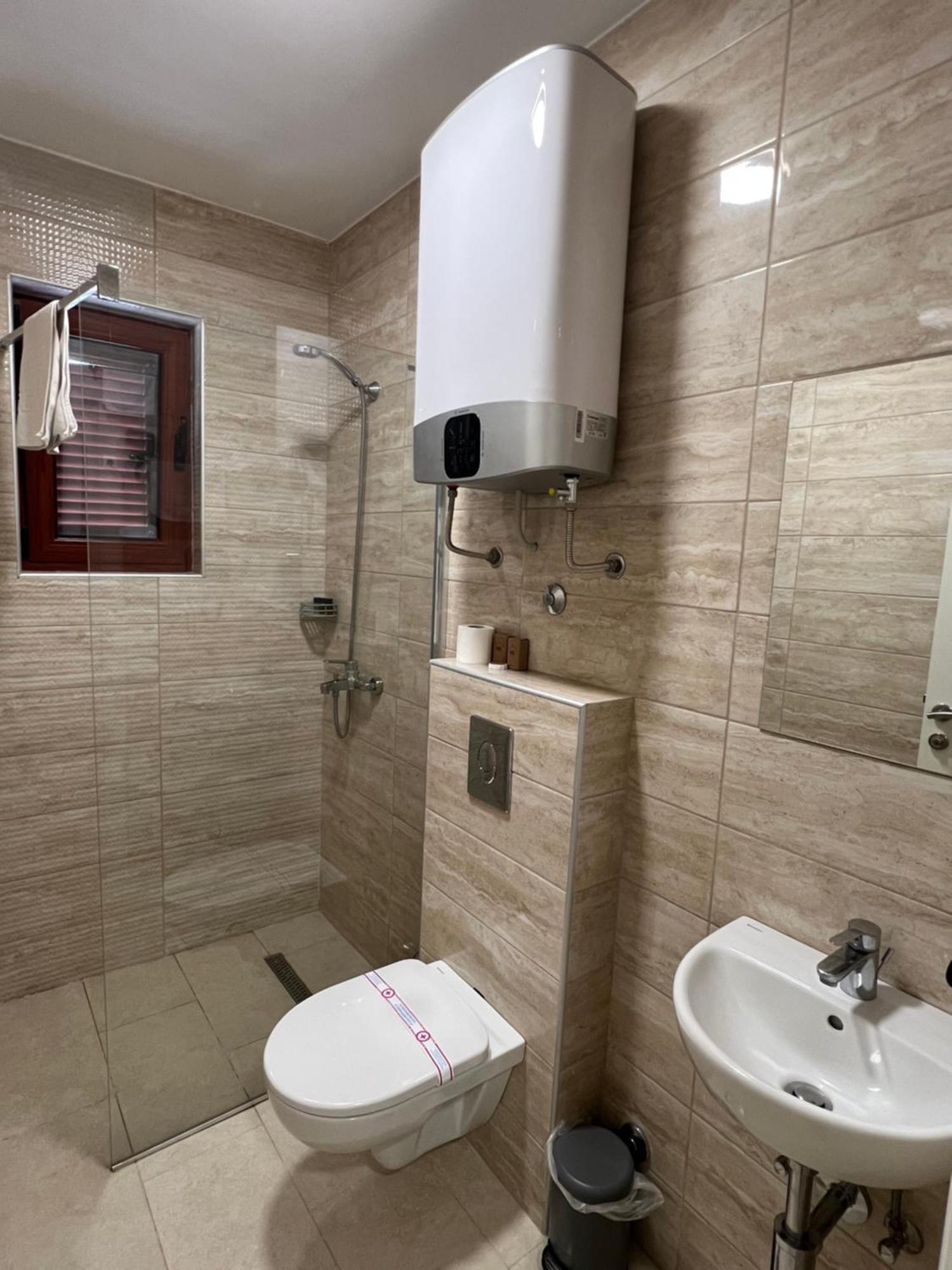 Motel Zeta Lux Mitrovici  外观 照片